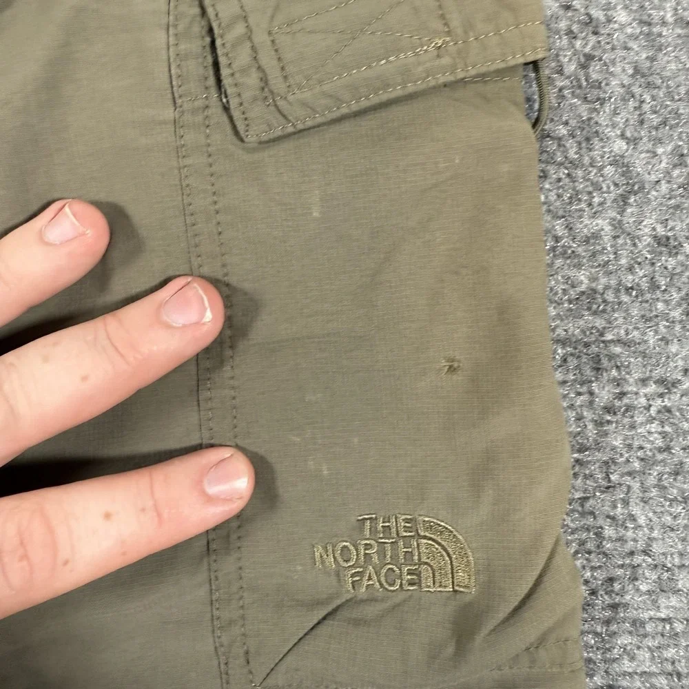 The North Face Shorts Mens Large Brown Lightweight Outdoors Hiking‎ Cargo Nylon
